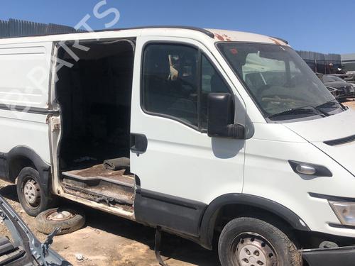 Right headlight IVECO DAILY III Bus  | BP29464650C29 