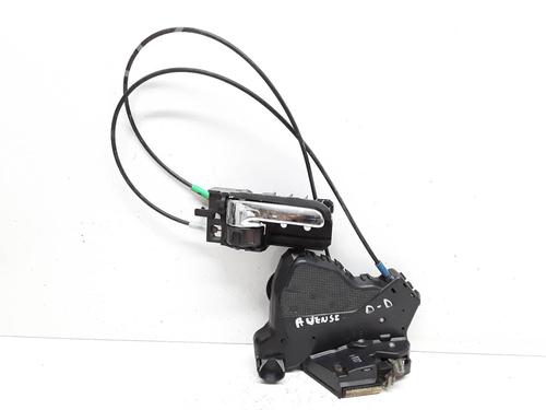 Used Front right lock TOYOTA AVENSIS Saloon (_T25_) 1.8 VVT-i (ZZT251_, ZZT251R) (129 hp) 10749303