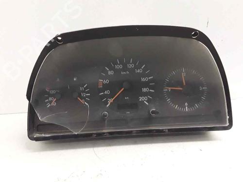 Used Instrument cluster MERCEDES-BENZ VITO Van (W638) 112 CDI 2.2 (638.094) (122 hp) 29519342