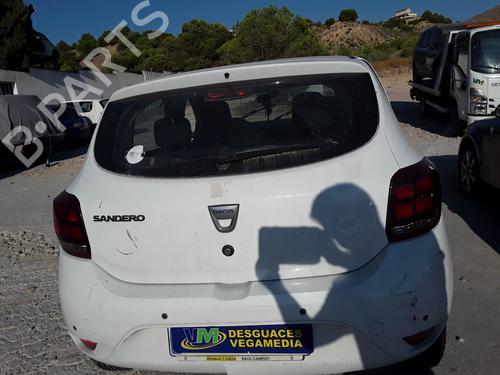tailgate-dacia-sandero-ii-2012-37158336 main image