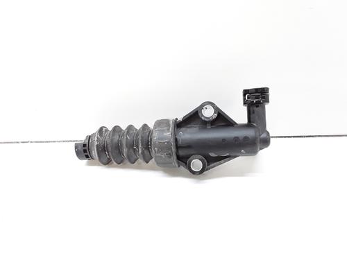 Used Clutch slave cylinder FIAT PUNTO (199_) 1.2 (199AXZ1A, 199BXZ1A) (69 hp) 15057562