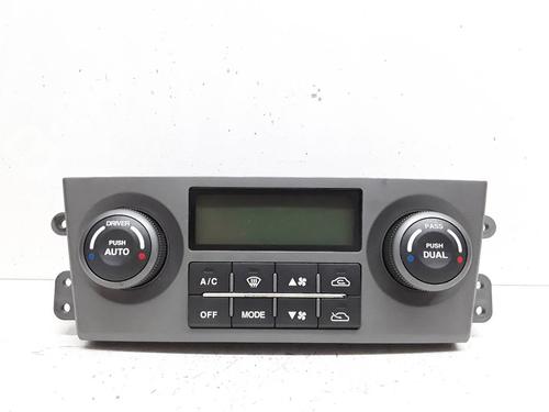 Used Climate control Climate control KIA SORENTO I (JC) 2.5 CRDi 4WD (140 hp) 10745219 10745219