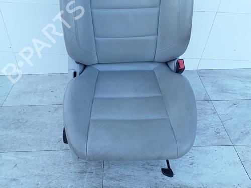 Right front seat MERCEDES-BENZ C-CLASS (W204) C 200 CDI (204.007, 204.006) | BP32328743C16 - Image 3