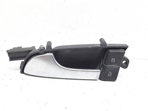 Used Front left interior door handle AUDI A3 Sportback (8PA) 1.6 TDI (105 hp) 13121470