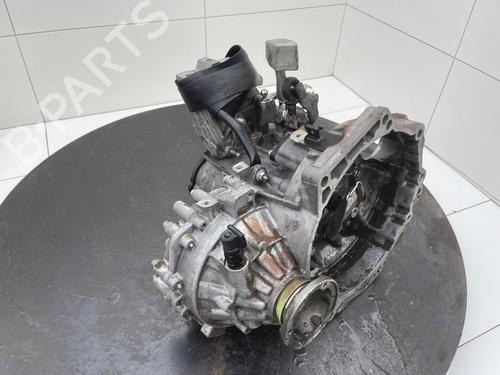 Gearbox VW GOLF IV (1J1) 1.9 TDI | BP28826424M3