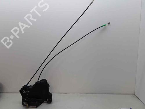 Used Front left lock TOYOTA AVENSIS (_T25_) 2.2 D-4D (ADT251_, ADT251R) (150 hp) 23411966