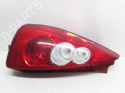 Venstre baglygte MAZDA 5 (CR) 2.0 CD (CR19) (143 hp) 18269416