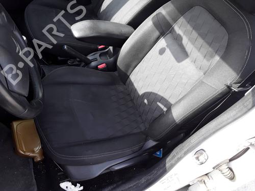 left-front-seat-citroen-c-elysee-dd_-2012-34450334 main image