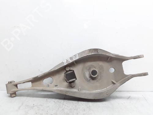 Højre bagtil bærearm BMW 3 Coupe (E46) 318 Ci (143 hp) 8372577