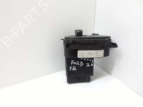 Used Headlight switch FORD TOURNEO CONNECT 1.8 TDCi /TDDi /DI (75 hp) 7470676