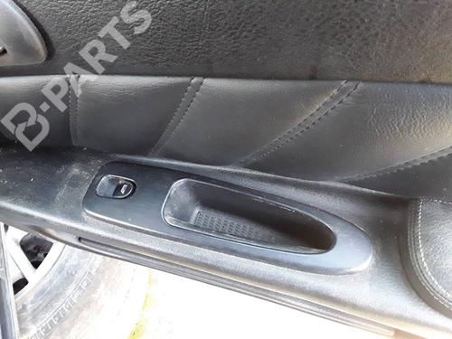Used Right front window switch Right front window switch ALFA ROMEO 166 (936_) 2.4 JTD (936AXC00, 936AXD01) (175 hp) 9504310 9504310