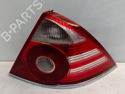 Used Right taillight Right taillight 37524832 37524832