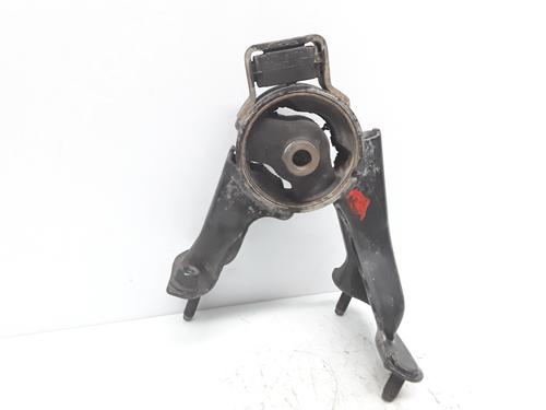 Used Engine mount TOYOTA COROLLA (_E12_) 1.6 VVT-i (ZZE121_, ZZE121R) (110 hp) 10261058