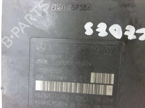 Used ABS pump MERCEDES-BENZ CLK (C209) CLK 270 CDI (209.316) (170 hp) 7472603