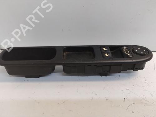 Used Left front window switch Left front window switch 37015036 37015036