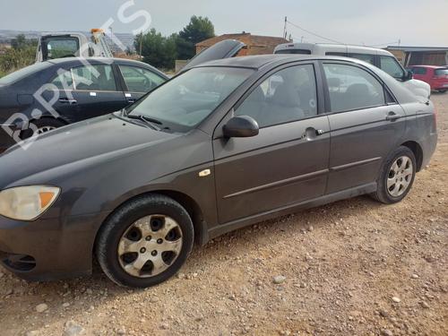 Left headlight KIA CERATO I Saloon (LD) 2.0 CRDi | BP16301445C28 