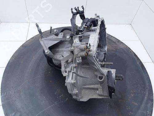 Caja de cambios RENAULT CLIO II (BB_, CB_) 1.5 dCi (B/CB07) (65 hp) 15713970