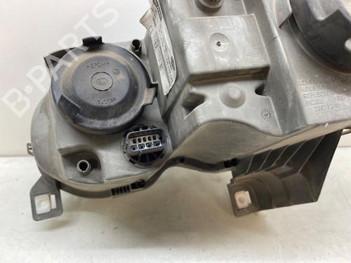 Right headlight ROVER 75 (RJ) 2.0 V6 | BP22936894C29 