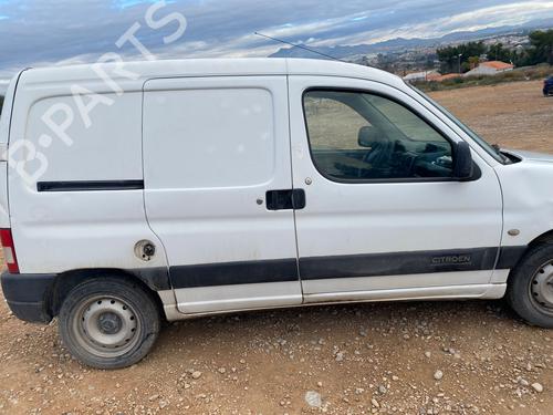 Fuse box CITROËN BERLINGO / BERLINGO FIRST MPV (MF_, GJK_, GFK_) 1.9 D (MFWJZ) | BP15198535E1 