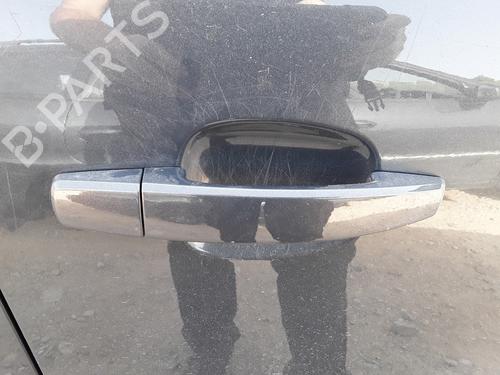 Used Front right exterior door handle OPEL ZAFIRA / ZAFIRA FAMILY B (A05) 1.7 CDTI (M75) (110 hp) 13883244