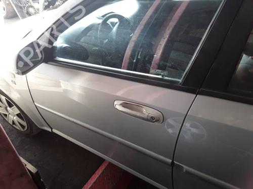 Used Left front door CHEVROLET NUBIRA Saloon 1.4 (95 hp) 15540929