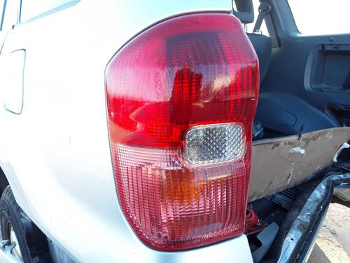 Venstre baglygte TOYOTA RAV 4 II (_A2_) 1.8 (ZCA25_, ZCA26_, ZCA25W, ZCA26W) (125 hp) 8500393