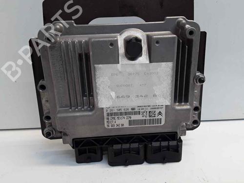 Used Engine control unit (ECU) PEUGEOT 308 I (4A_, 4C_) [2007-2016]  32358882