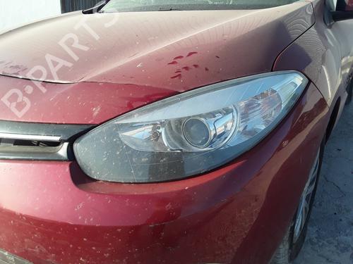 left-headlight-renault-fluence-l3_-2010-36650327 main image