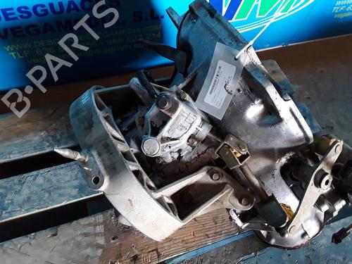 Gearbox CHEVROLET REZZO MPV (U100) 2.0 | BP7472798M3