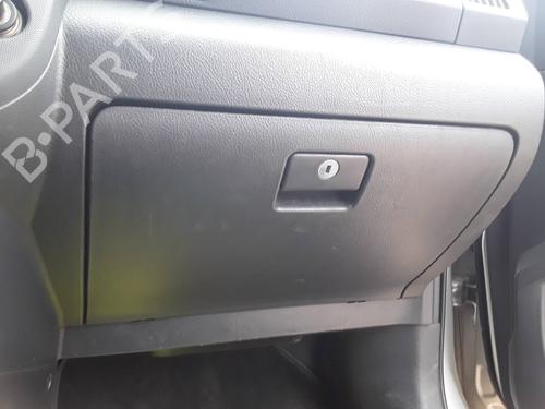 Vano posta oggetti TOYOTA COROLLA Verso (ZER_, ZZE12_, R1_) 2.2 D-4D (AUR10_, AUR10R) (136 hp) 32250953