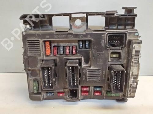 Used Fuse box Fuse box CITROËN XSARA PICASSO (N68) 2.0 HDi (90 hp) 39693806 39693806