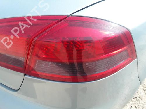 Højre baglygte RENAULT VEL SATIS (BJ0_) 2.2 dCi (BJ0E, BJ0F) (150 hp) 17905773