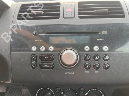 Used Radio SUZUKI SWIFT III (MZ, EZ) [2005-2025]  27441806
