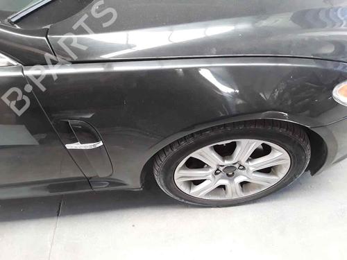 Used Right front fenders JAGUAR XF I (X250) 2.7 D (207 hp) 19539021