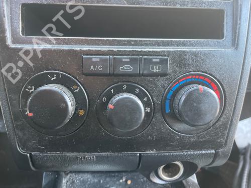 Used Climate control HYUNDAI COUPE II (GK) 1.6 16V (105 hp) 31177584
