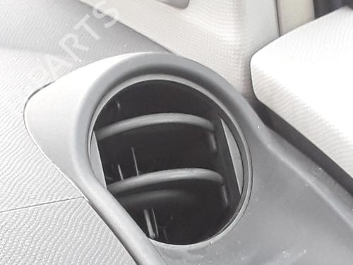 Luftventilen TOYOTA YARIS (_P9_) [2005-2014]  13653507
