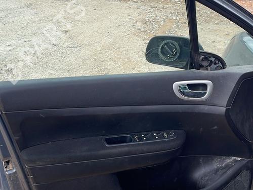 Right headlight PEUGEOT 307 Break (3E) 1.6 HDi 110 | BP29907007C29