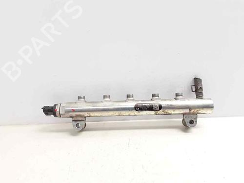 Used Injection rail CHEVROLET NUBIRA Saloon 1.6 (109 hp) 17173779