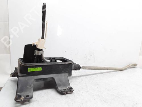 Used Gear lever OPEL CORSA E (X15) 1.3 CDTI (08, 68) (75 hp) 8259022