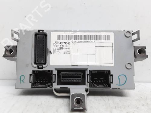 Used Fuse box FIAT PUNTO (188_) 1.2 60 (188.030, .050, .130, .150, .230, .250) (60 hp) 8600491