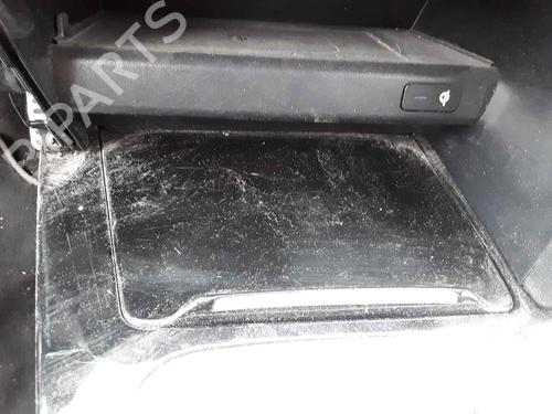 BP32073672I30 main image