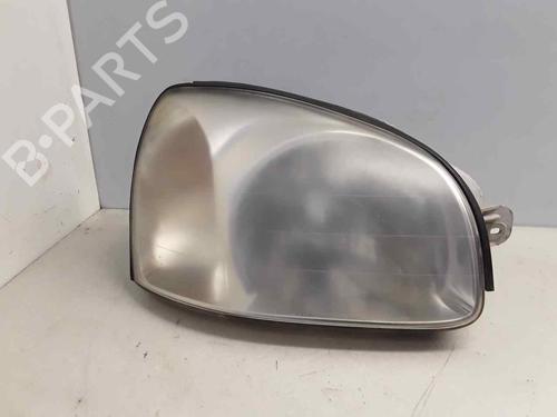 Used Right headlight HYUNDAI SANTA FÉ I (SM) 2.0 CRDi 4x4 (113 hp) 18162441