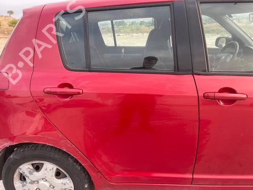 Used Right rear door SUZUKI SWIFT III (MZ, EZ) [2005-2025]  27441786