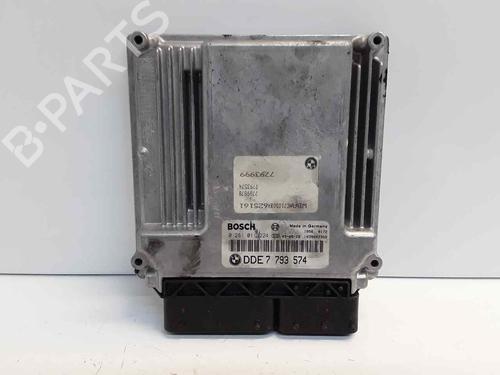 Used Engine control unit (ECU) Engine control unit (ECU) BMW 5 (E60) 530 d (218 hp) 34736209 34736209