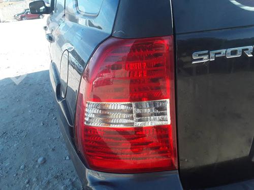 Used Left taillight Left taillight KIA SPORTAGE II (JE_, KM_) 2.0 i 16V (141 hp) 11174182 11174182