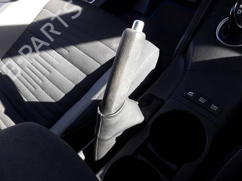 andre-toyota-auris-_e18_-2012-2013-2014-2015-2016-2017-2018-2019-32177320 main image