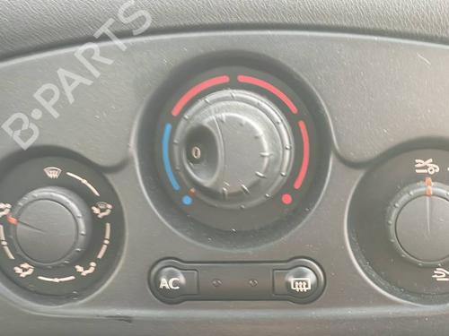 Used Climate control Climate control 38541602 38541602