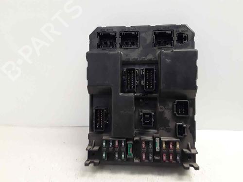 Fuse box CITROËN C5 I (DC_) 2.2 HDi (DC4HXB, DC4HXE) | BP18908690E1 