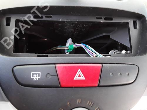 Used Warning switch CITROËN C1 (PM_, PN_) 1.0 (68 hp) 15623912