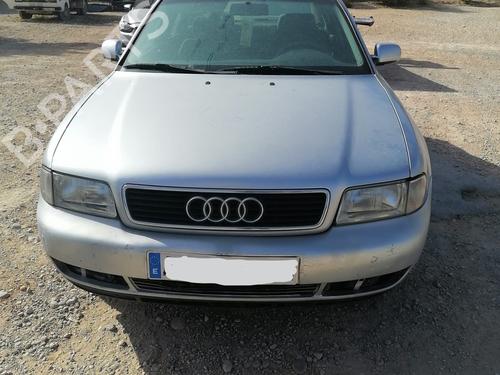 Left taillight AUDI A4 B5 (8D2) 1.8 | BP11516329C34 